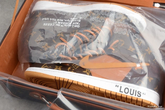 Jordan 1 AQ0818-158 x Off-Louis Air AJ1 OW 0731